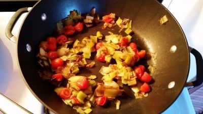 leeks_tomatoes_pan2